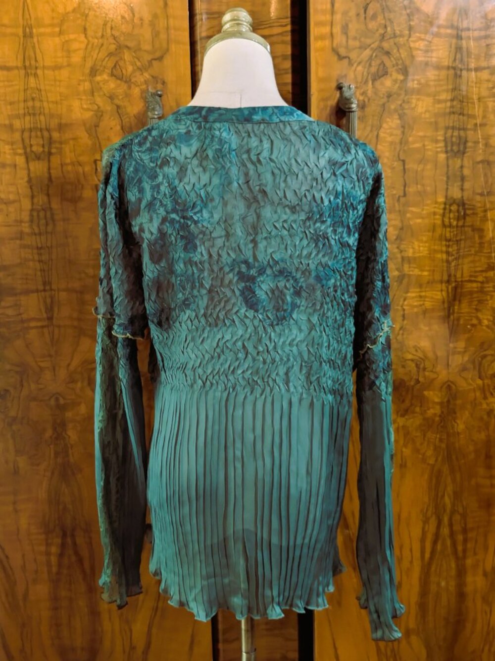 Alberto Makali Sequin Beaded Crinkle Blouse XL Green Lace Accent Whimsical - Picture 6 of 7